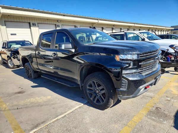 2021 CHEVROLET SILVERADO Trail Boss - LT — Passenger 3/4