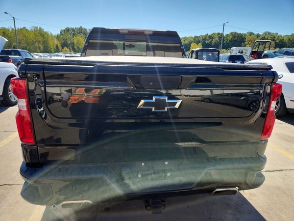 2021 CHEVROLET SILVERADO Trail Boss - LT — DIRR