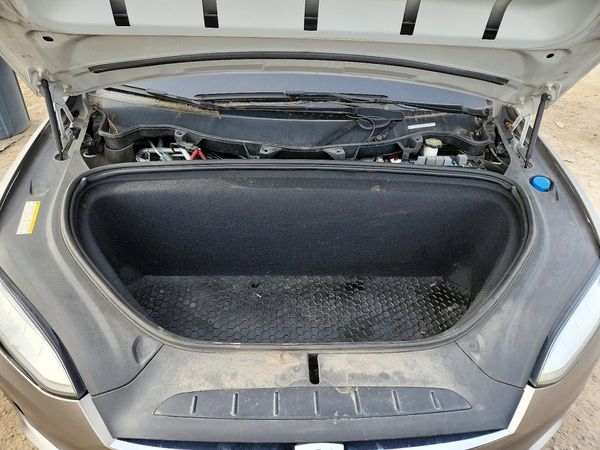 2017 TESLA MODEL X — Engine bay