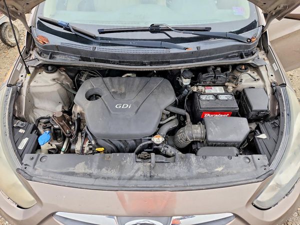 2013 HYUNDAI ACCENT GLS, GS — Engine bay