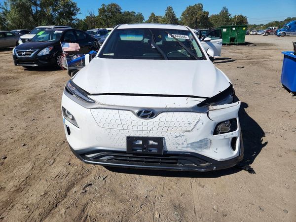 2021 HYUNDAI KONA Limited — DIRF