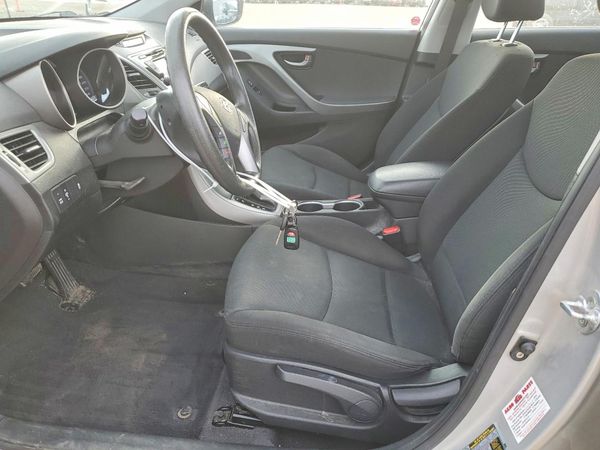 2015 HYUNDAI ELANTRA GLS(Middle) — DENT