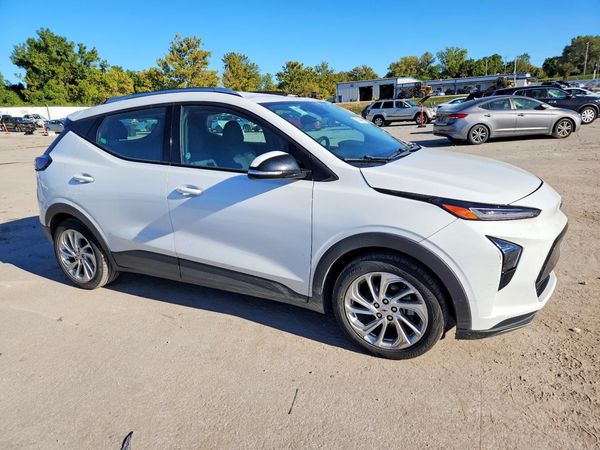 2023 CHEVROLET BOLT LT — Passenger 3/4