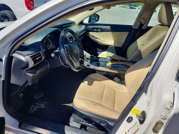 2016 LEXUS IS 300 — DENT