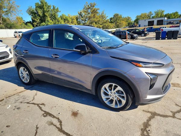 2023 CHEVROLET BOLT LT — Passenger 3/4