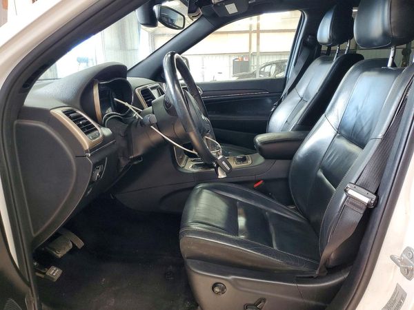 2017 JEEP CHEROKEE Limited — DENT