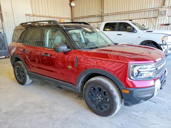 2025 FORD BRONCO SPORT BADLANDS — Passenger 3/4