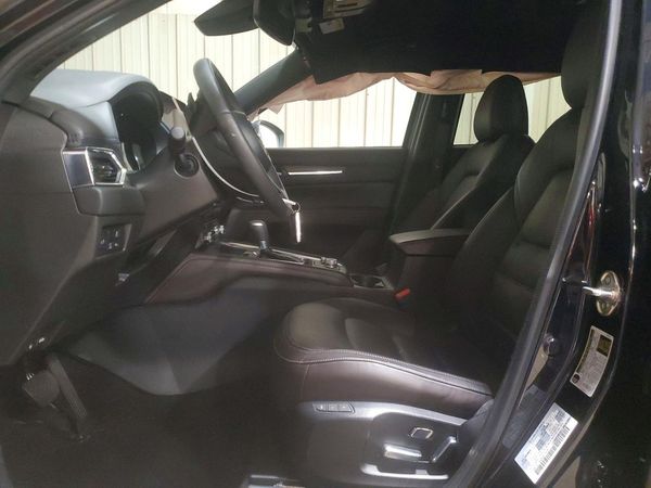 2025 MAZDA CX-5 Signature — DENT