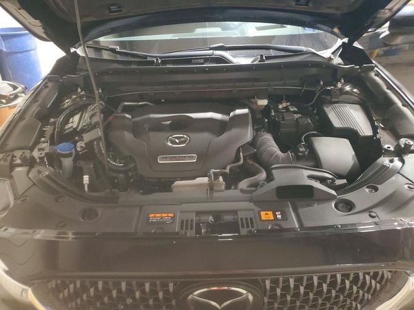 2025 MAZDA CX-5 Signature — Engine bay