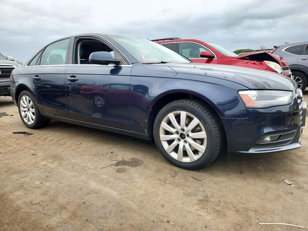 2013 AUDI A4 quattro Premium — Passenger 3/4