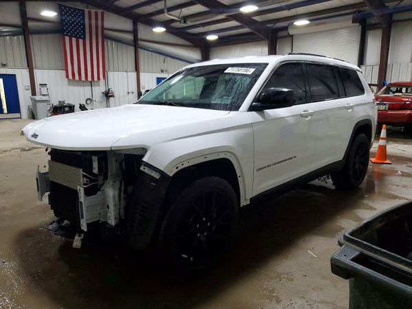 2021 JEEP GRAND CHEROKEE — DSFA — Front 3/4