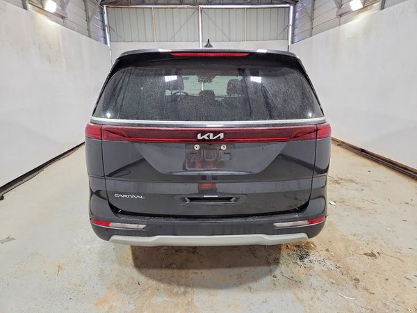 2024 KIA CARNIVAL LX, LX Seat Package — DIRR