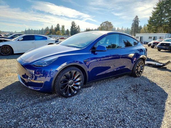 2022 TESLA MODEL Y — DSFA — Front 3/4