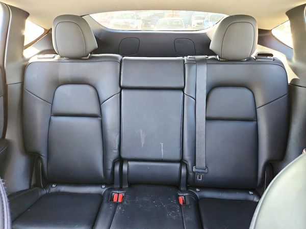 2022 TESLA MODEL Y — SUVN