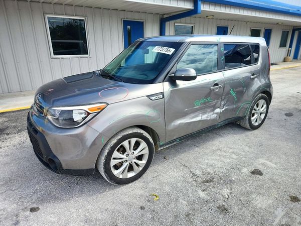 2014 KIA SOUL — DSFA — Front 3/4