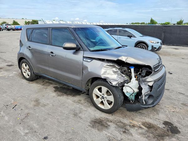 2018 KIA SOUL Base — Passenger 3/4