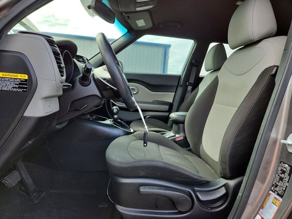 2018 KIA SOUL Base — DENT