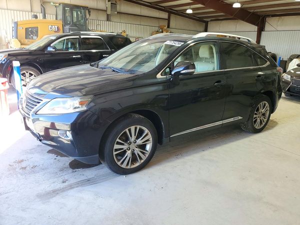 2013 LEXUS RX450 450h — Front 3/4