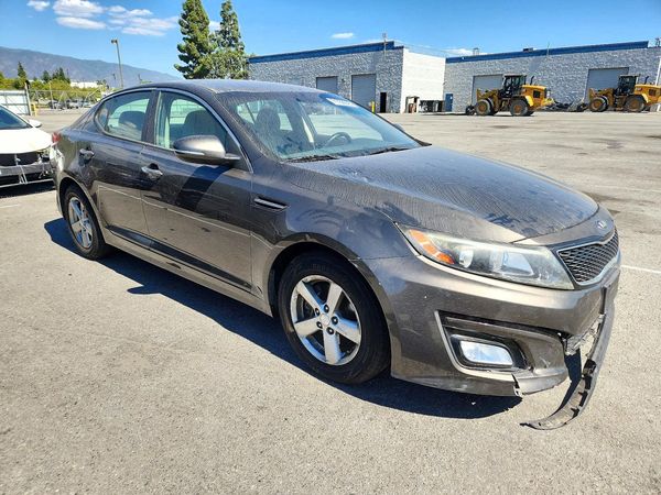 2015 KIA OPTIMA GL(Middle-low grade) — Passenger 3/4