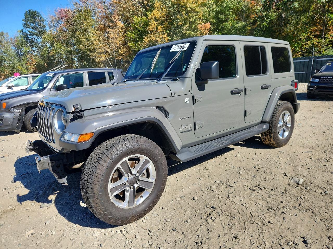 2020 JEEP WRANGLER UNLIMITED Unlimited Sahara — Front 3/4