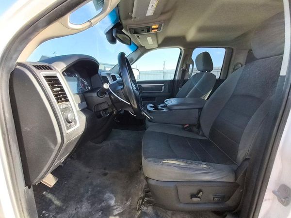 2014 RAM 1500 SLT — DENT