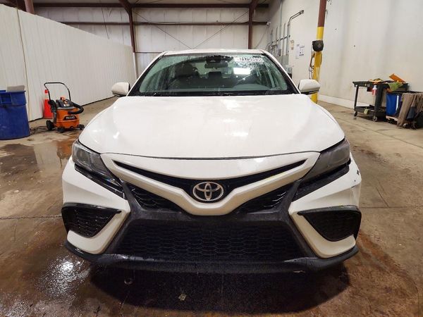 2022 TOYOTA CAMRY SE — DIRF