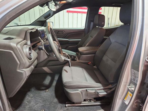 2025 CHEVROLET COLORADO Work Truck — DENT