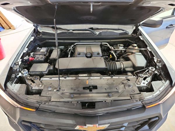 2025 CHEVROLET COLORADO Work Truck — Engine bay