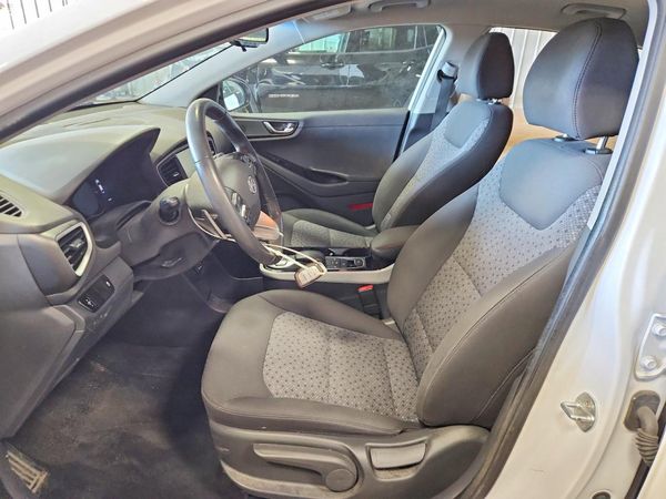 2019 HYUNDAI IONIQ — DENT