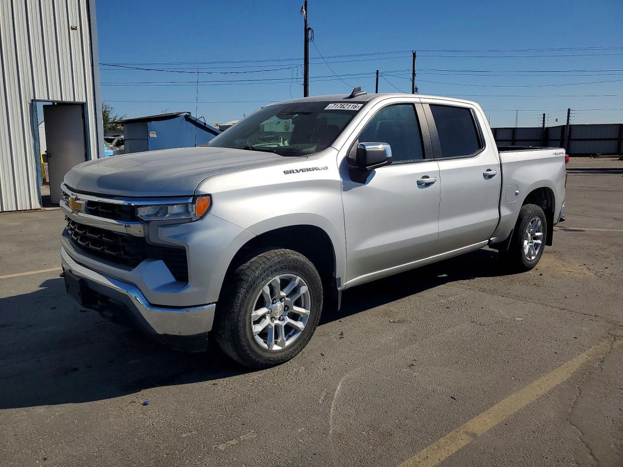 2022 CHEVROLET SILVERADO LT — Front 3/4