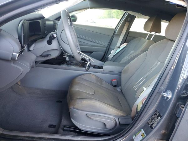 2026 HYUNDAI ELANTRA SEL Sport Premium — DENT