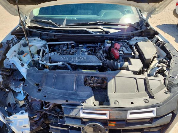 2026 NISSAN ROGUE SV — Engine bay