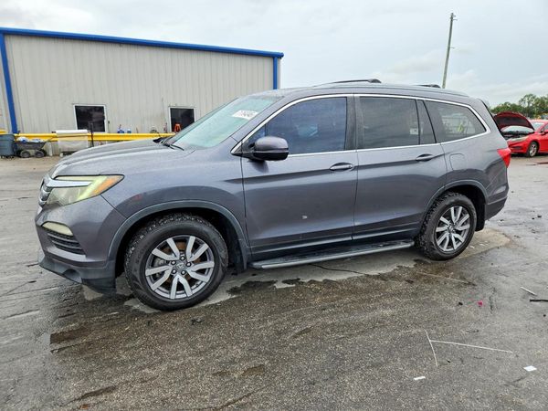 2017 HONDA PILOT EXL — Front 3/4