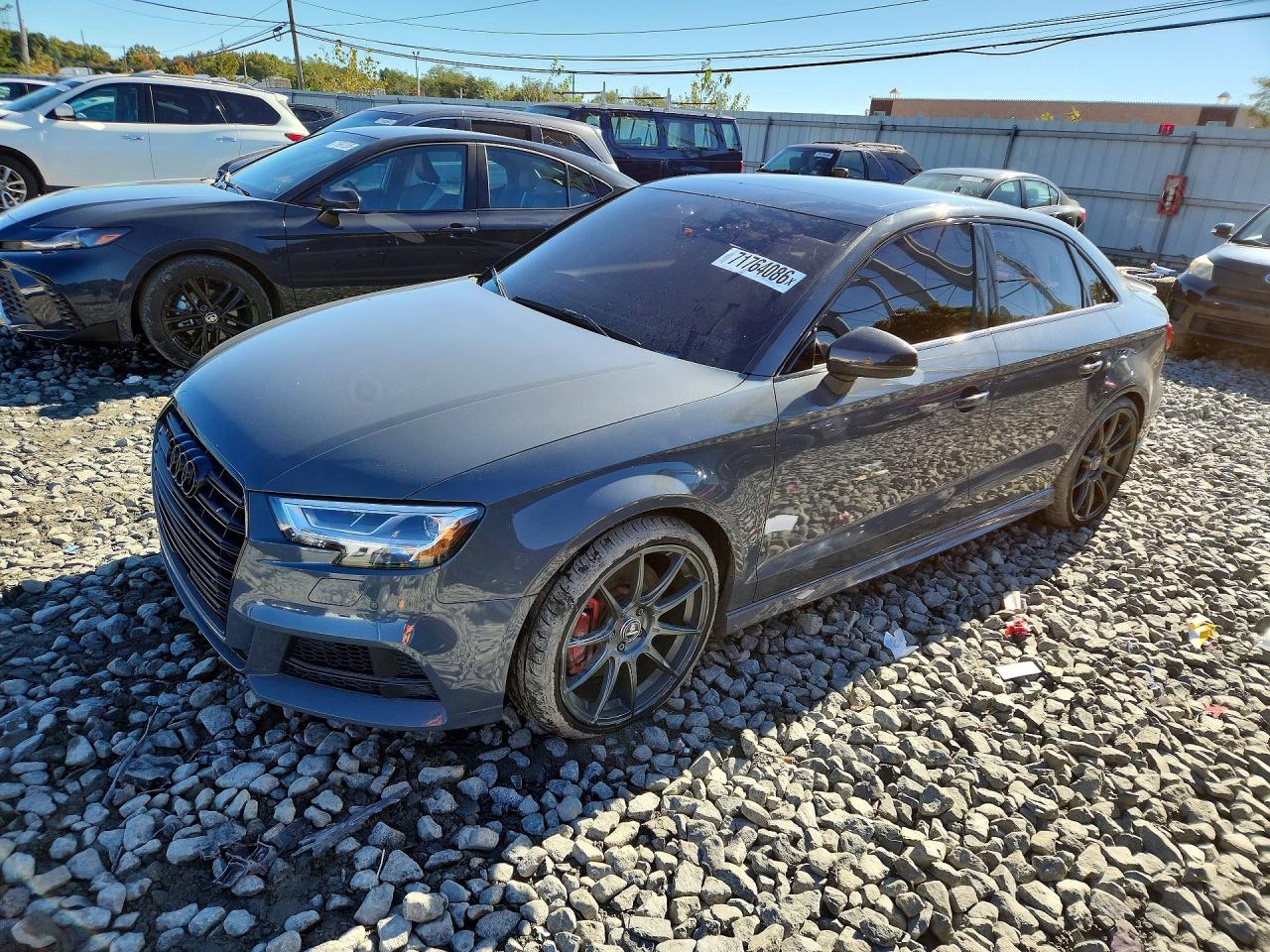 2017 AUDI S3 quattro Premium Plus — Front 3/4
