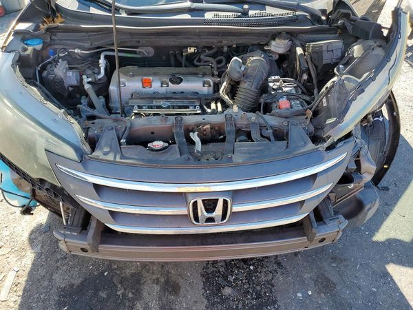 2014 HONDA CRV LX — Engine bay