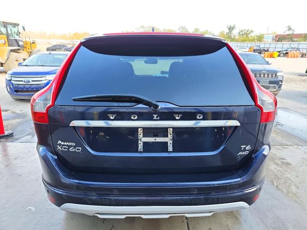2017 VOLVO XC60 Dynamic — DIRR