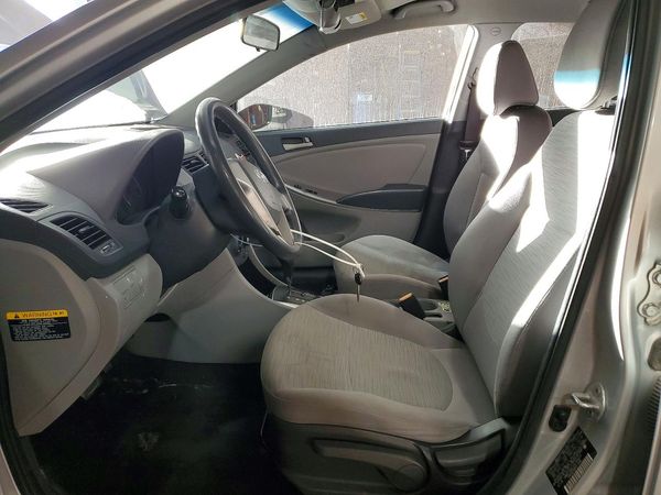 2015 HYUNDAI ACCENT GL(Middle-low) — DENT