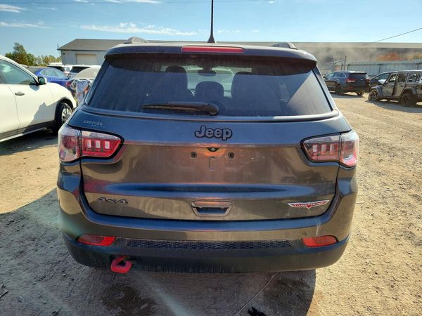 2018 JEEP COMPASS Trailhawk — DIRR