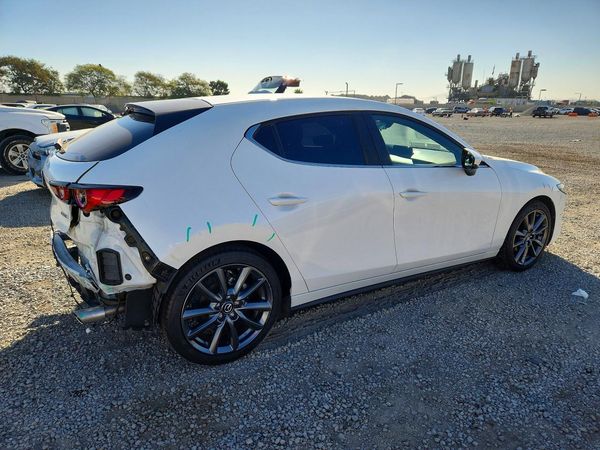 2022 MAZDA 3 Preferred Package — PSRA