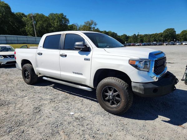 2021 TOYOTA TUNDRA SR5 grade — Passenger 3/4