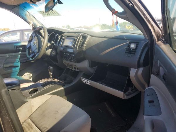 2015 TOYOTA TACOMA Delux Grade — CKPT