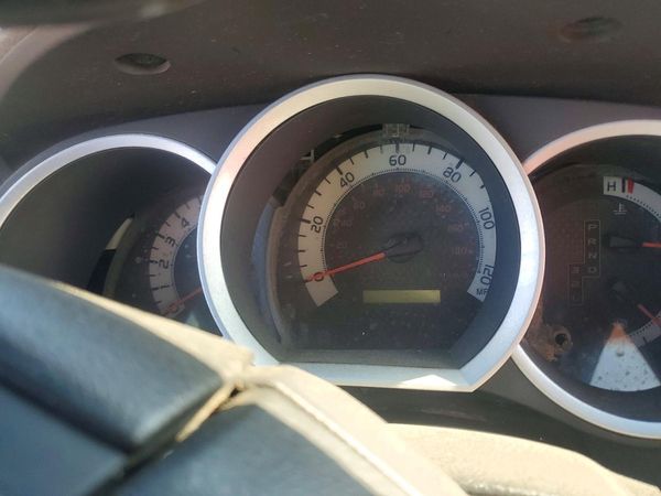 2015 TOYOTA TACOMA Delux Grade — ODOM