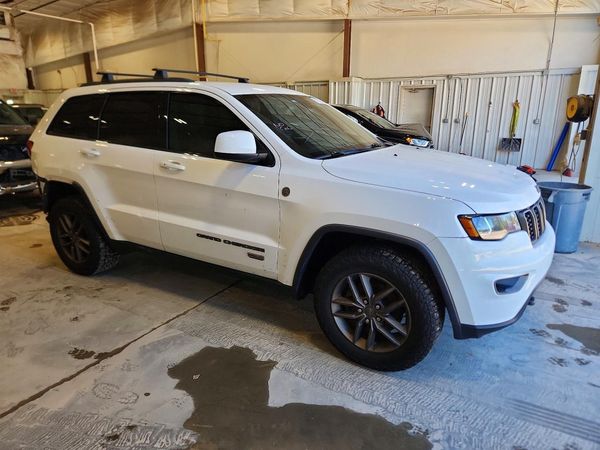 2016 JEEP CHEROKEE Laredo — Passenger 3/4