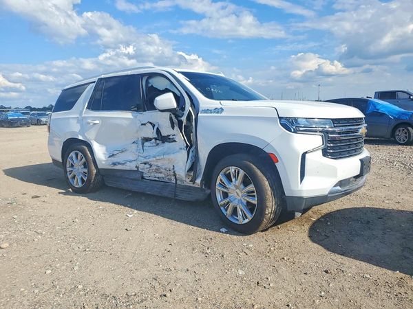 2021 CHEVROLET TAHOE LT — Passenger 3/4
