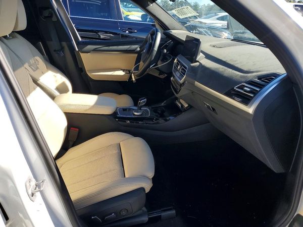 2024 BMW X3 sDrive30i SA — DENT