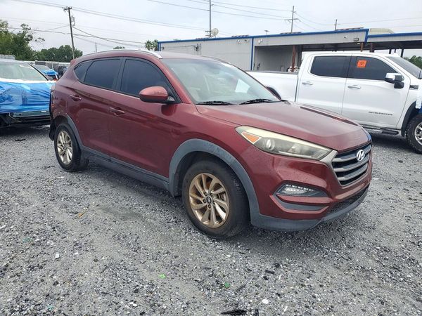 2016 HYUNDAI TUCSON — Passenger 3/4