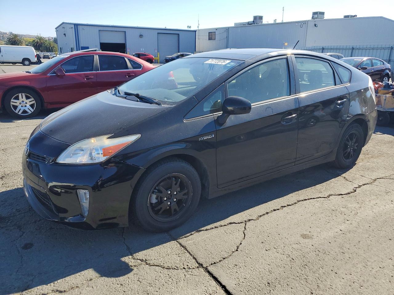 2013 TOYOTA PRIUS — Front 3/4