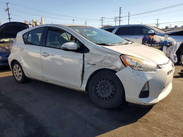 2012 TOYOTA PRIUS — Passenger 3/4