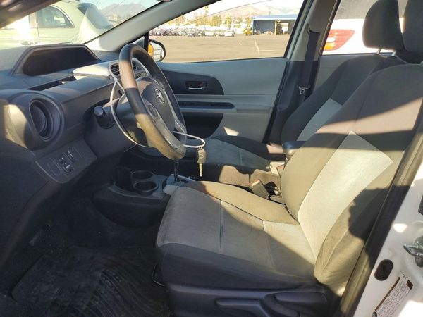 2012 TOYOTA PRIUS — DENT