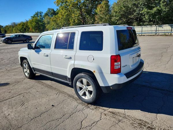 2014 JEEP PATRIOT Sport — DSRA